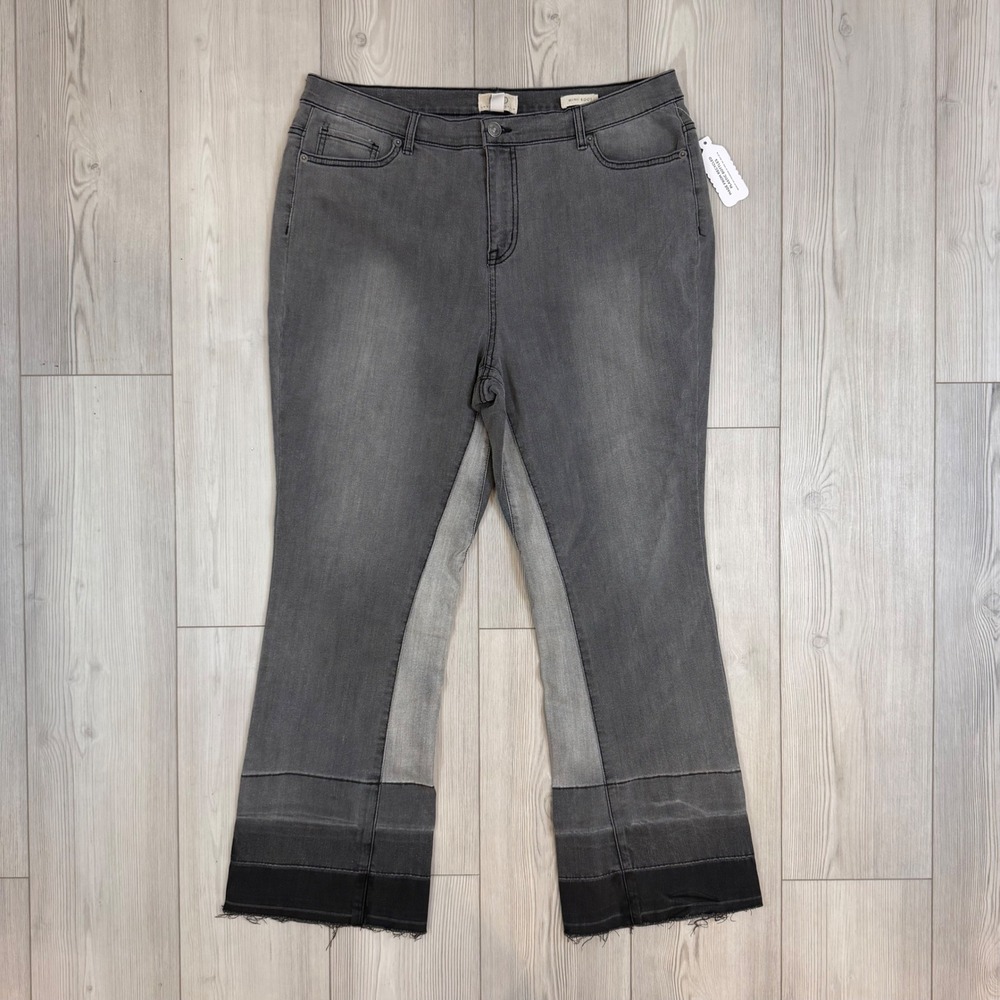 NWT LOGO Lori Goldstein Jeans Womens 18W Grey Mini Boot Raw Hem Colorblock